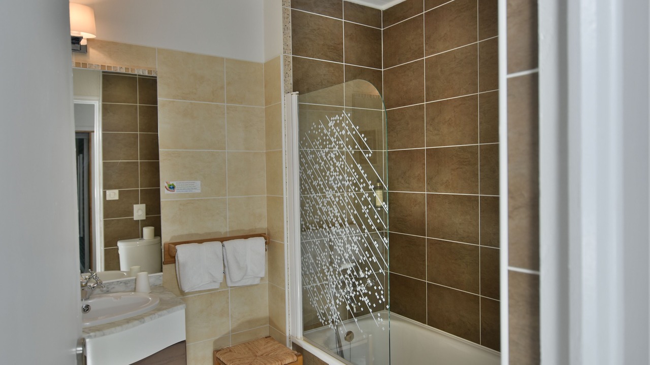 Photo of Bathroom in Antonne-et-Trigonant