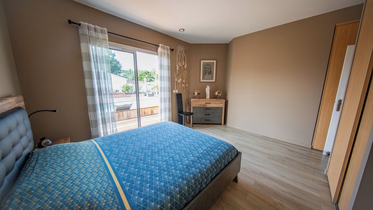 Photo of Bedroom in Saint-Medard-en-Jalles