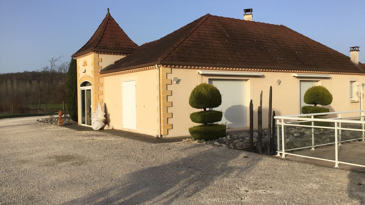 Photo of Outdoor in Pazayac