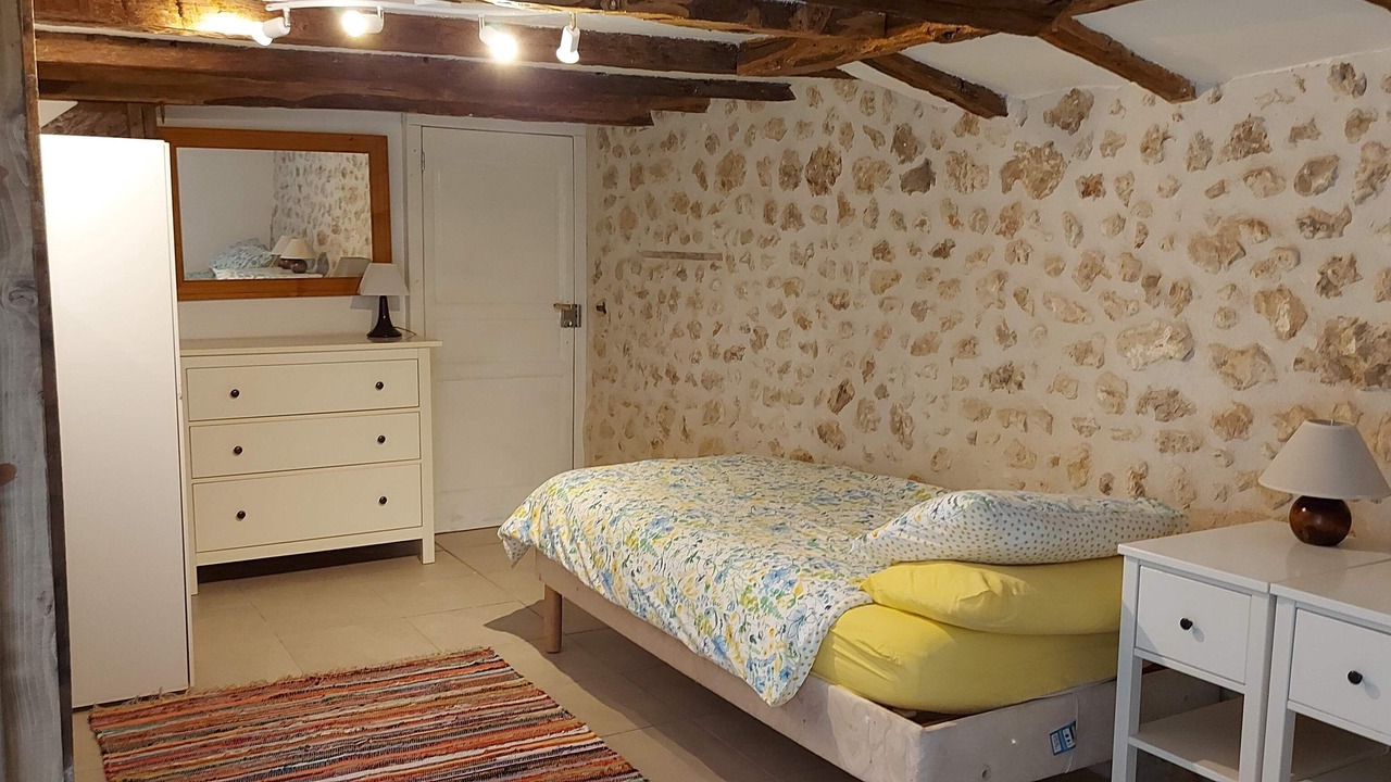 Photo of Bedroom in Saint-Martin-de-Riberac
