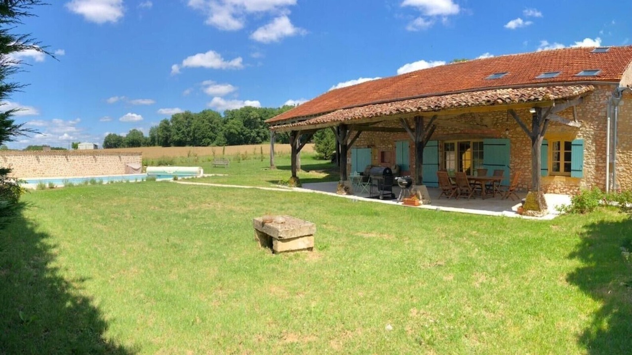 Photo of Outdoor in Lavalade