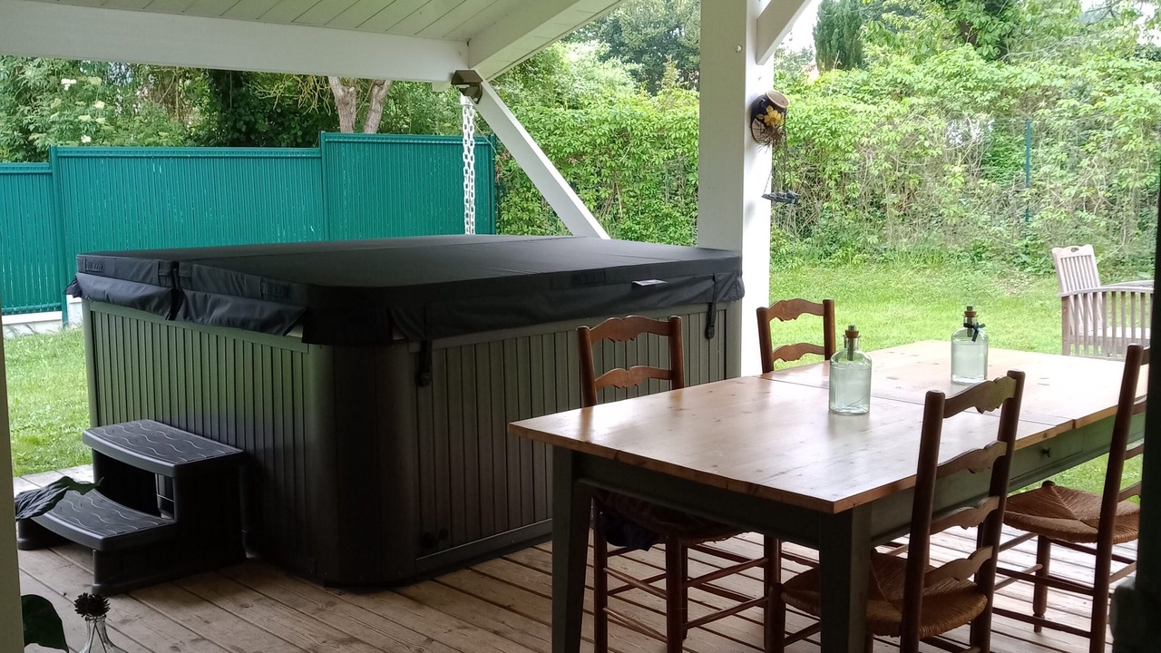 Photo of Outdoor in Le Pout