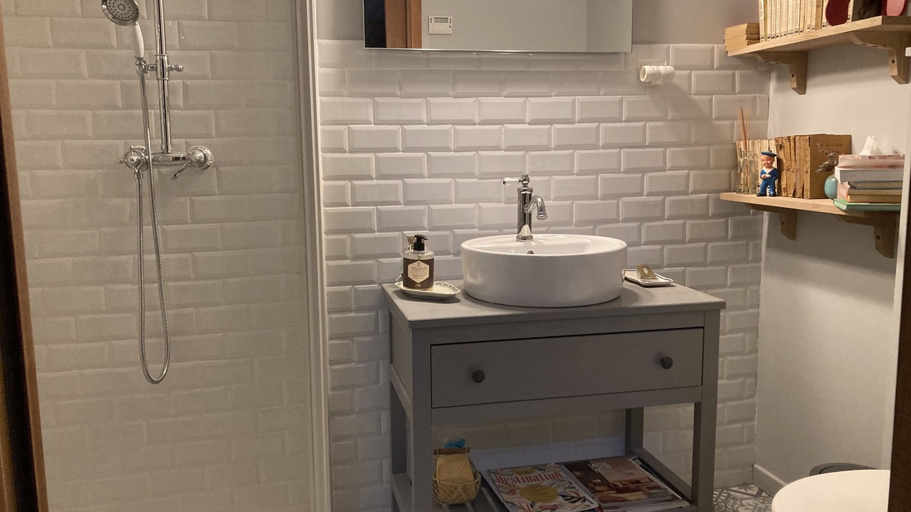 Photo of Bathroom in Germond-Rouvre