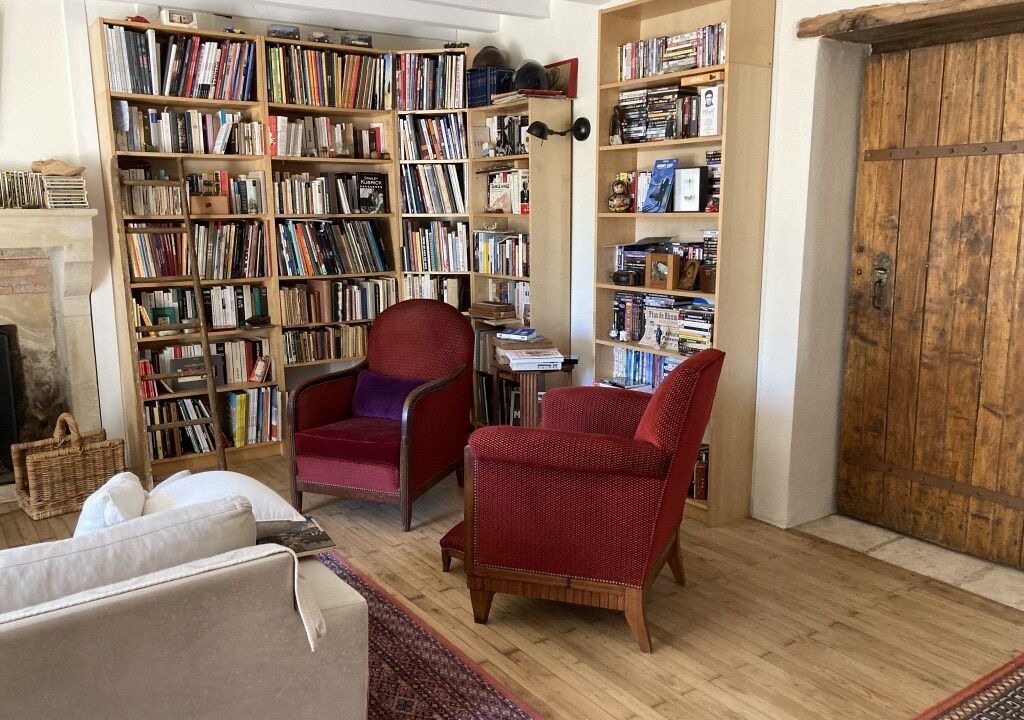 Photo of Livingroom in Germond-Rouvre