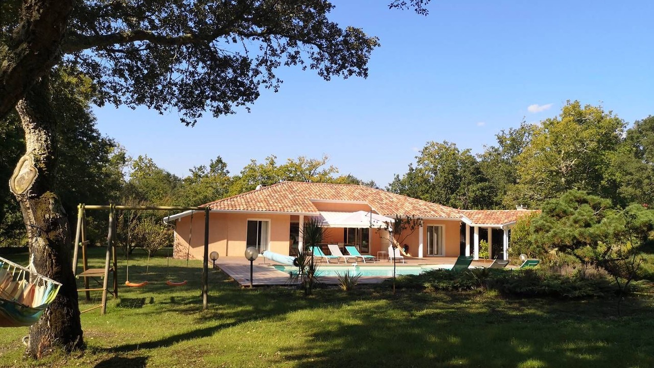 Photo of Outdoor in Messanges
