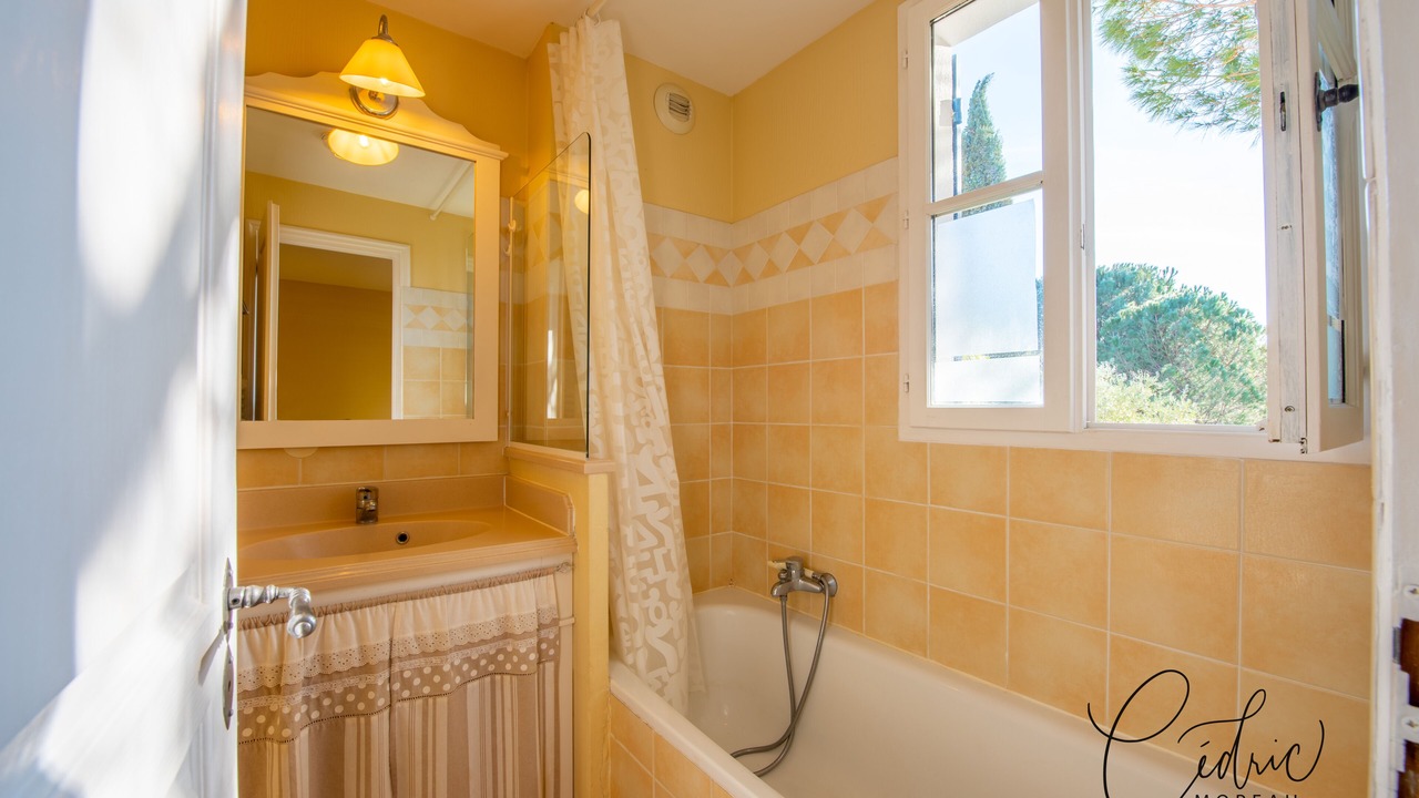 Photo of Bathroom in Les Restanques