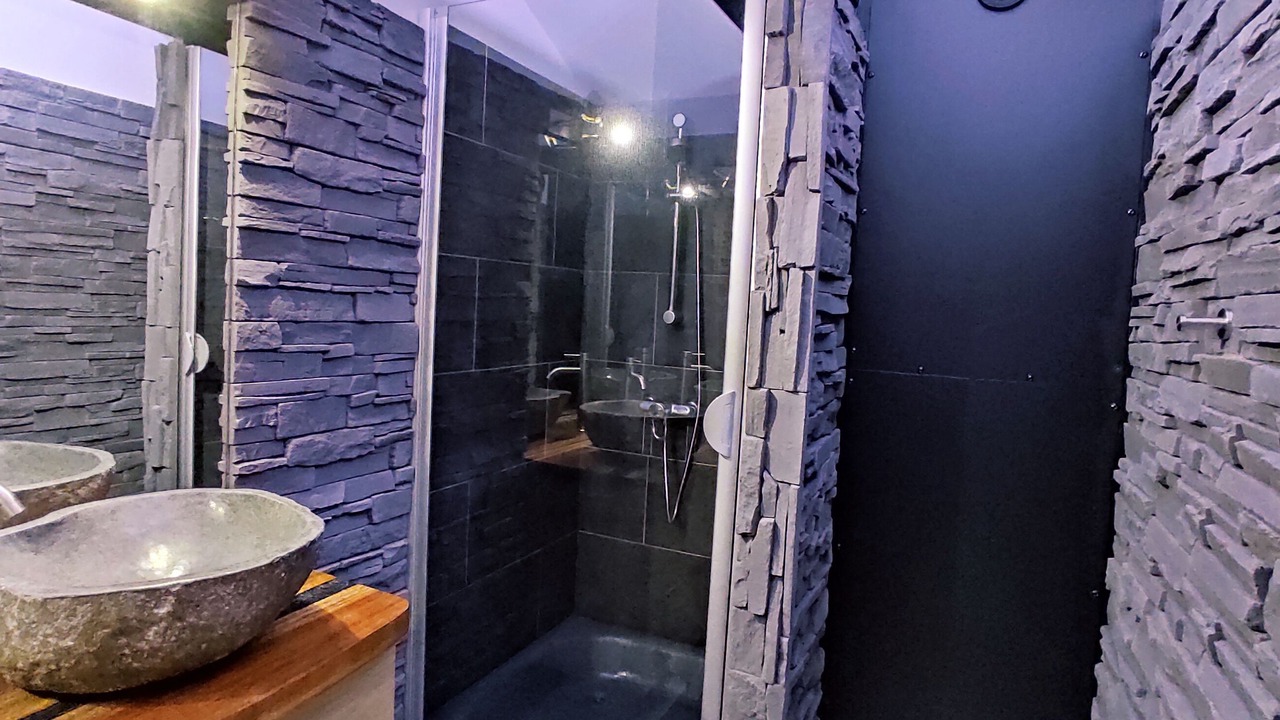 Photo of Bathroom in Lesterps