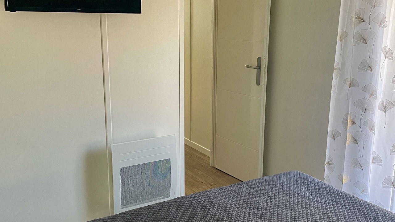 Photo of Bedroom in Les Mathes