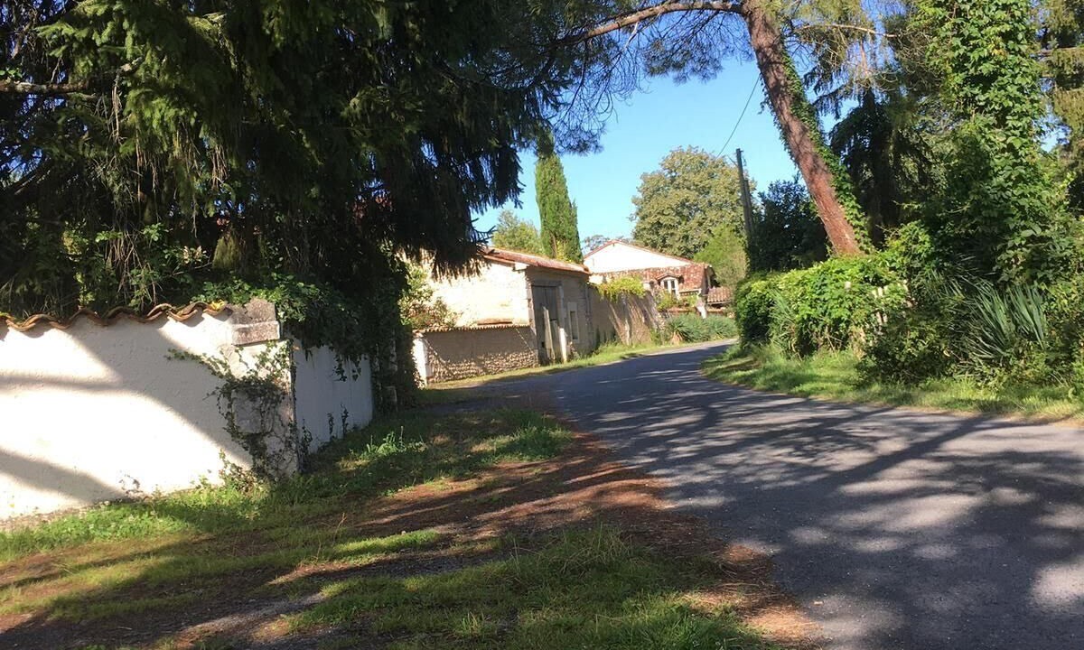 Photo of Outdoor in Saint-Martin-de-Riberac