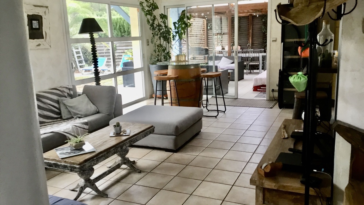 Photo of Livingroom in Messanges