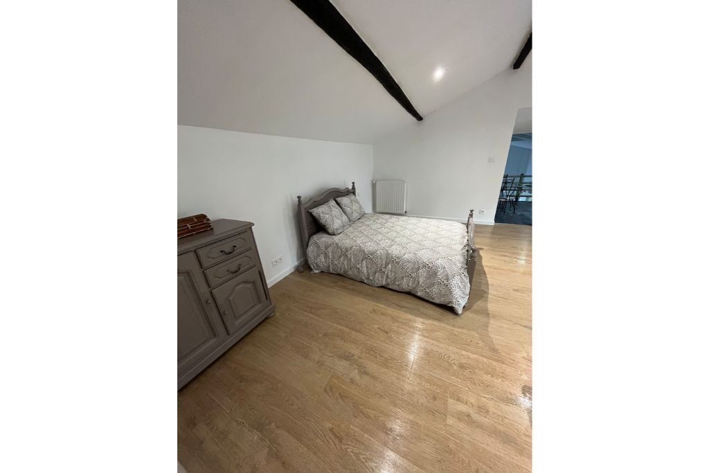 Photo of Bedroom in Saint-Mariens