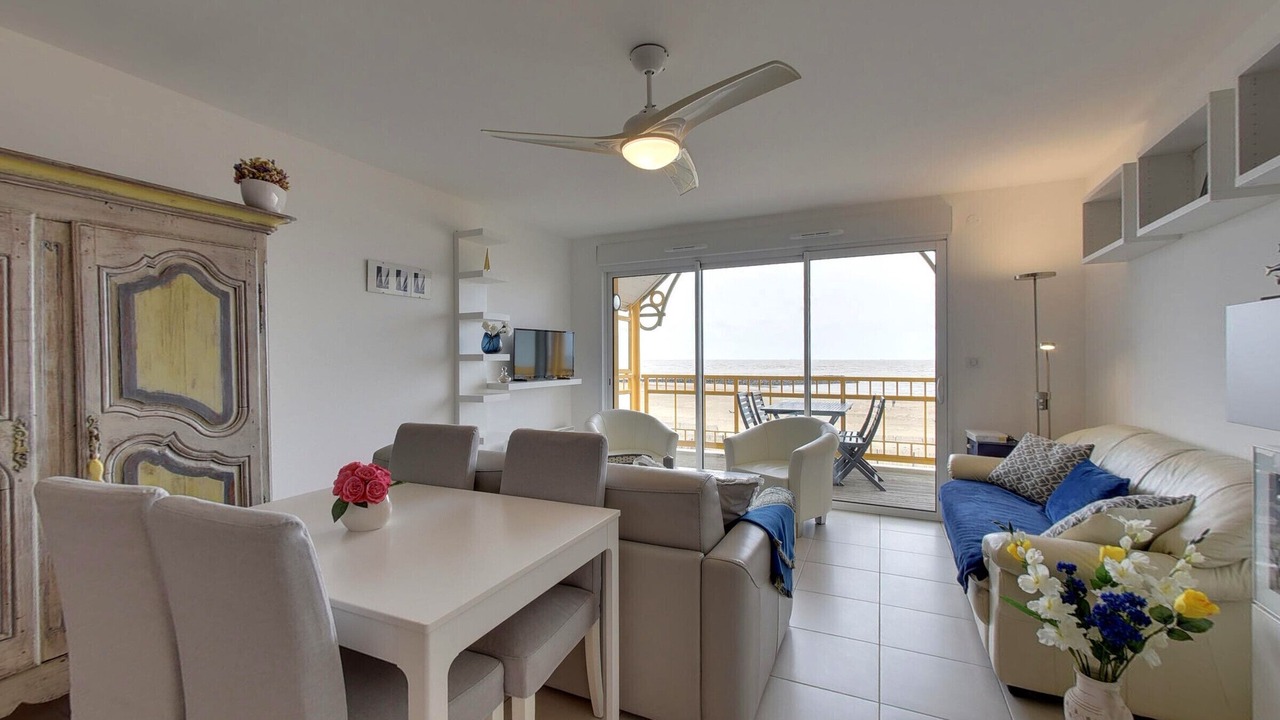 Photo of Livingroom in Port District