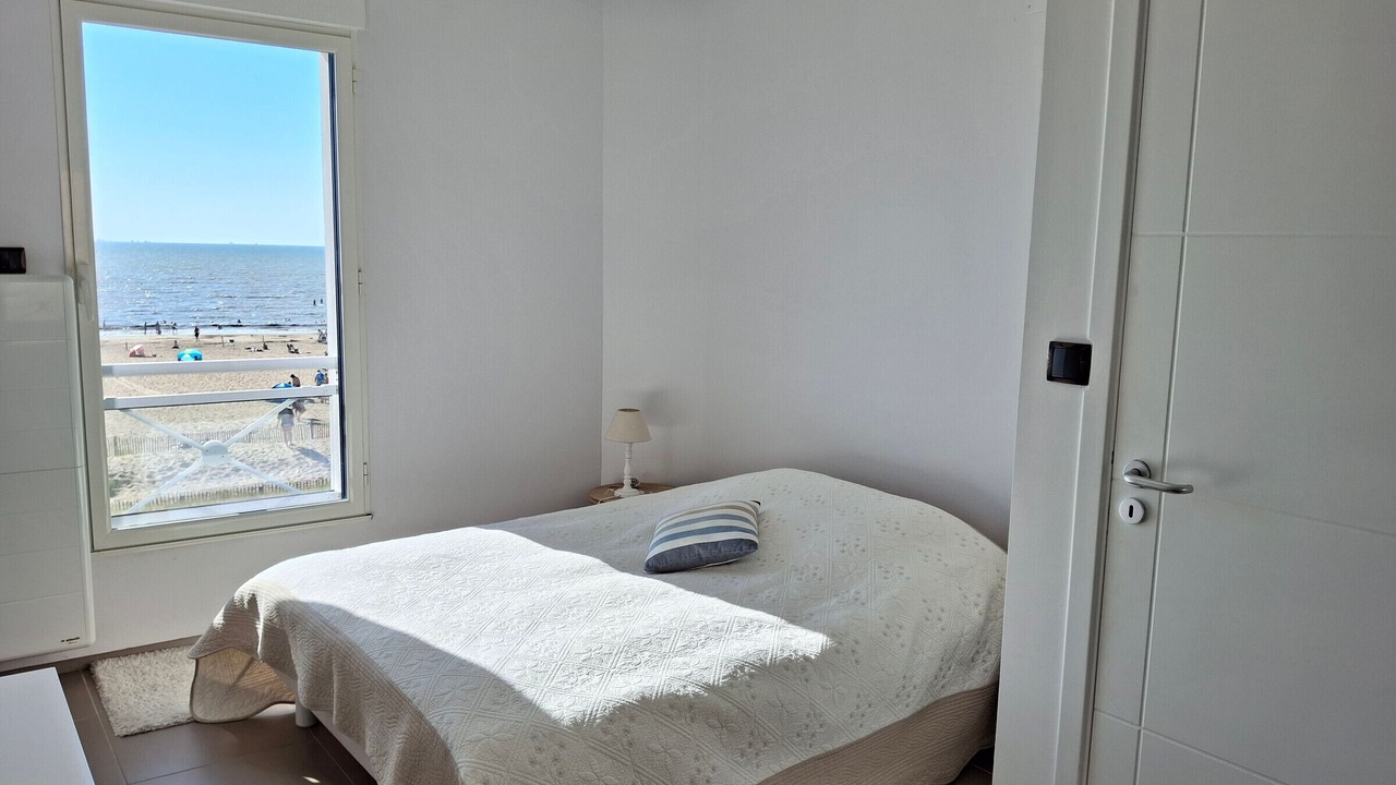 Photo of Bedroom in Port District