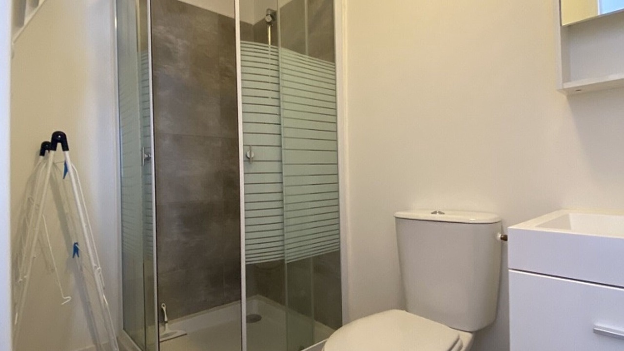 Photo of Bathroom in La Roche-Posay