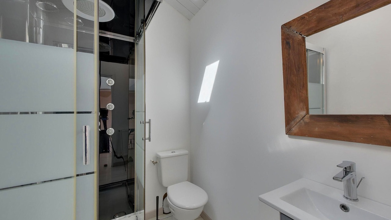 Photo of Bathroom in Quartier du Casino