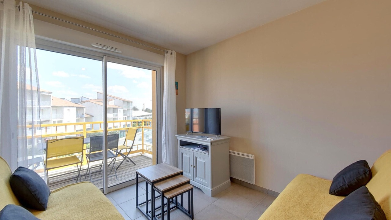 Photo of Livingroom in Port District