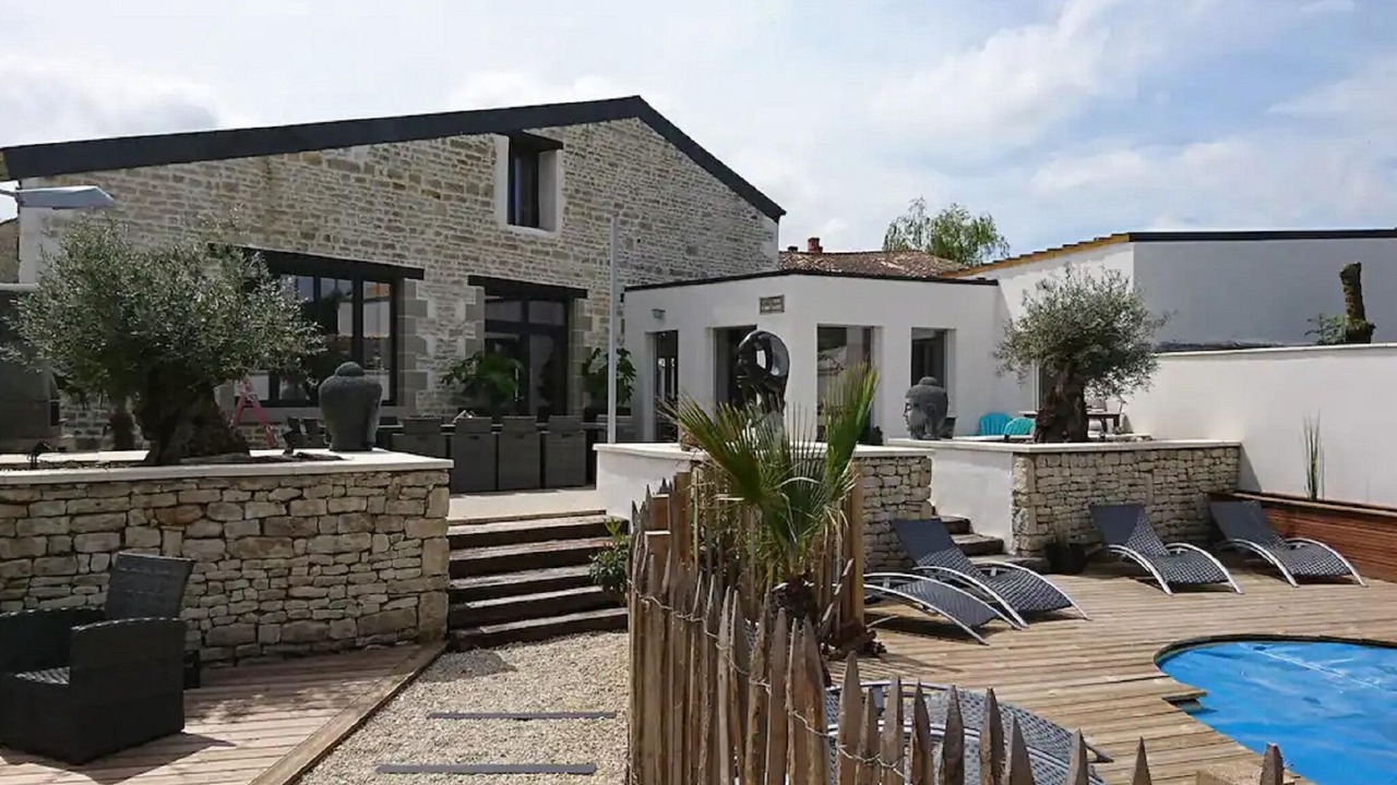 Photo of Patio Balcony in Nuaille d'Aunis