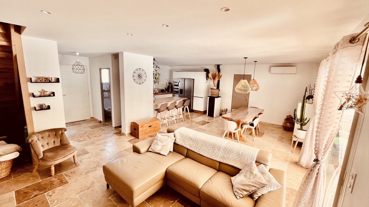 Photo of Livingroom in Provence