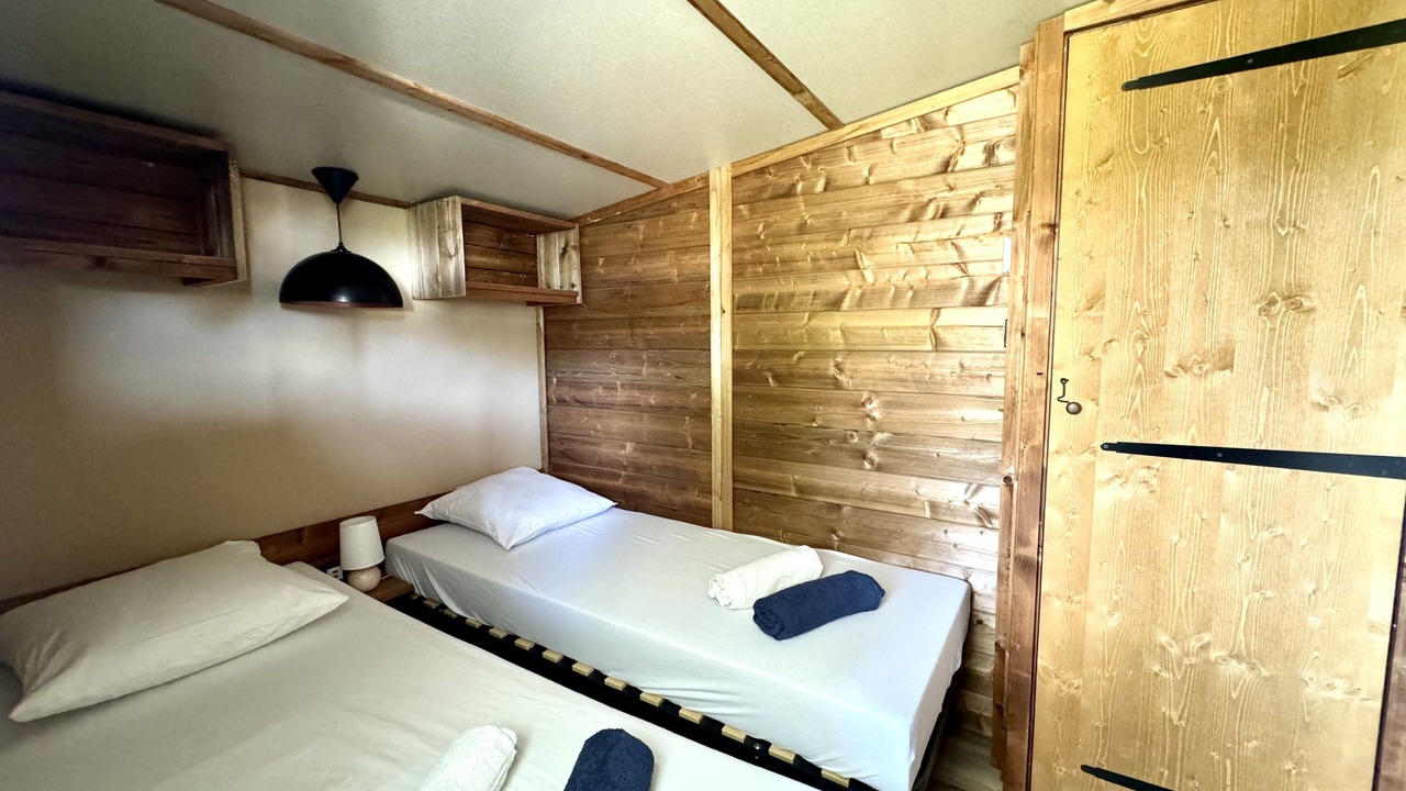Photo of Bedroom in Gujan-Mestras