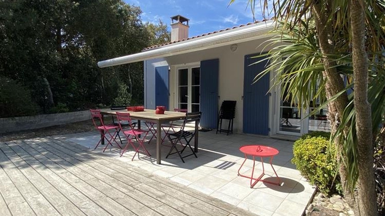 Photo of Outdoor in Domino