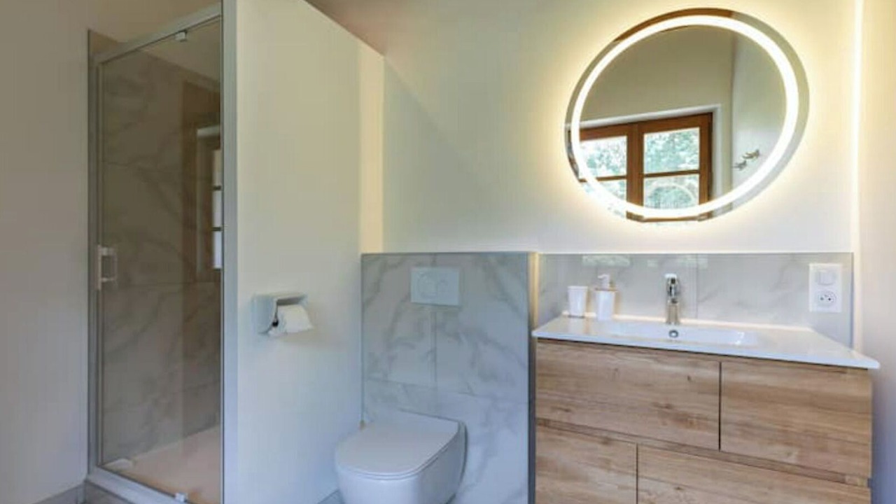 Photo of Bathroom in Saint-Martin-de-Seignanx