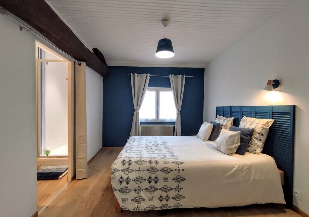 Photo of Bedroom in Celle-Levescault
