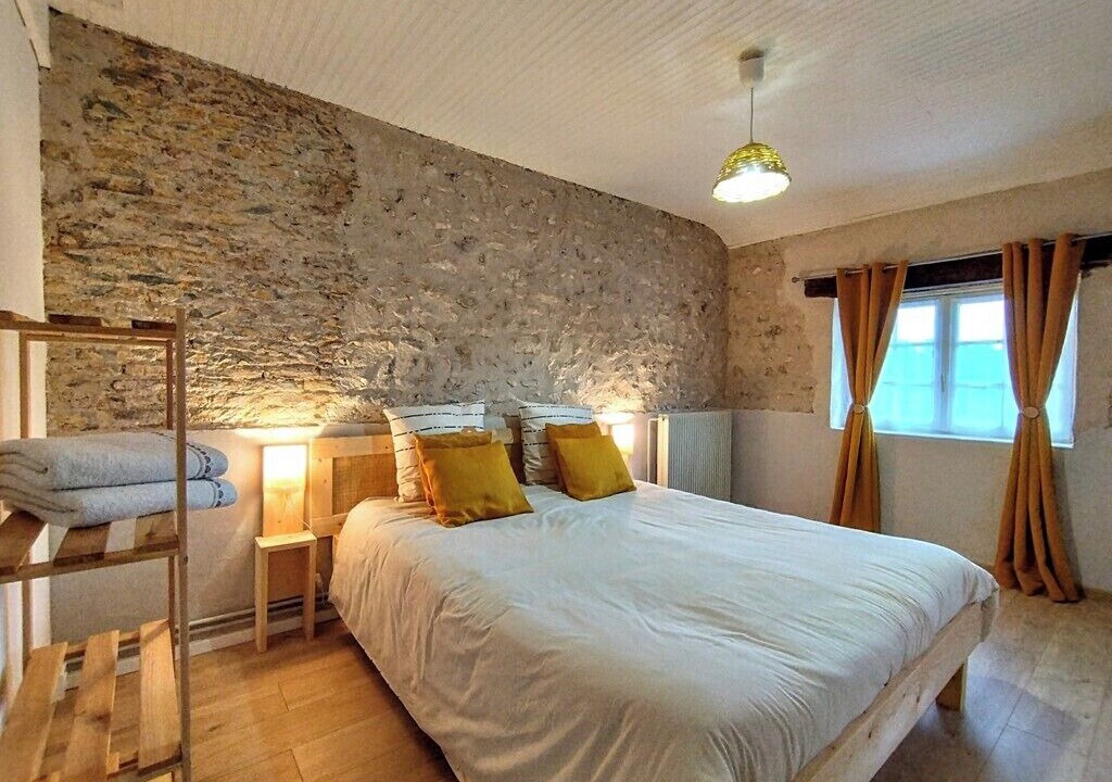 Photo of Bedroom in Celle-Levescault