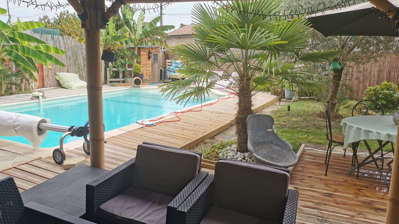 Photo of Outdoor in Abzac