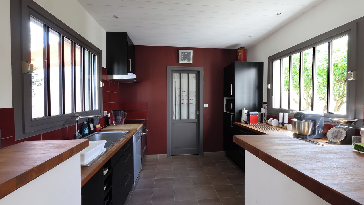 Photo of Kitchen in Saint-Clement-des-Baleines