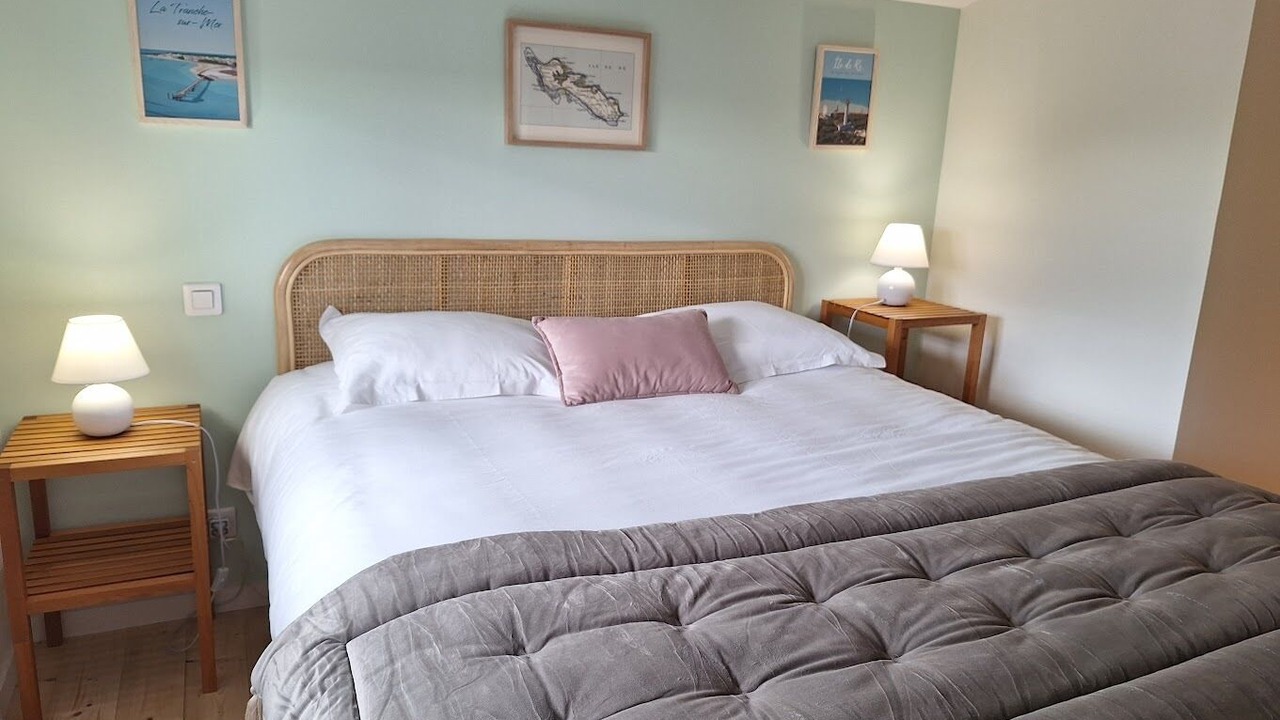 Photo of Bedroom in Esnandes