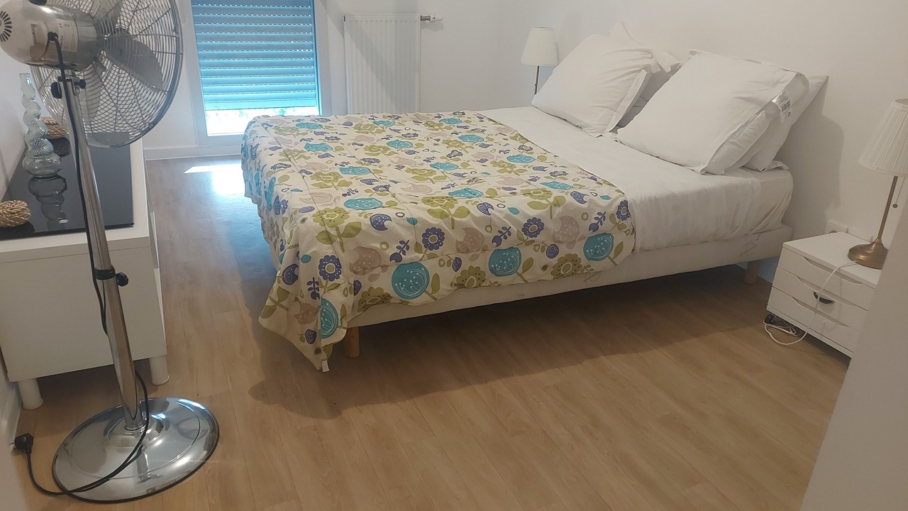 Photo of Bedroom in Bassins a Flot