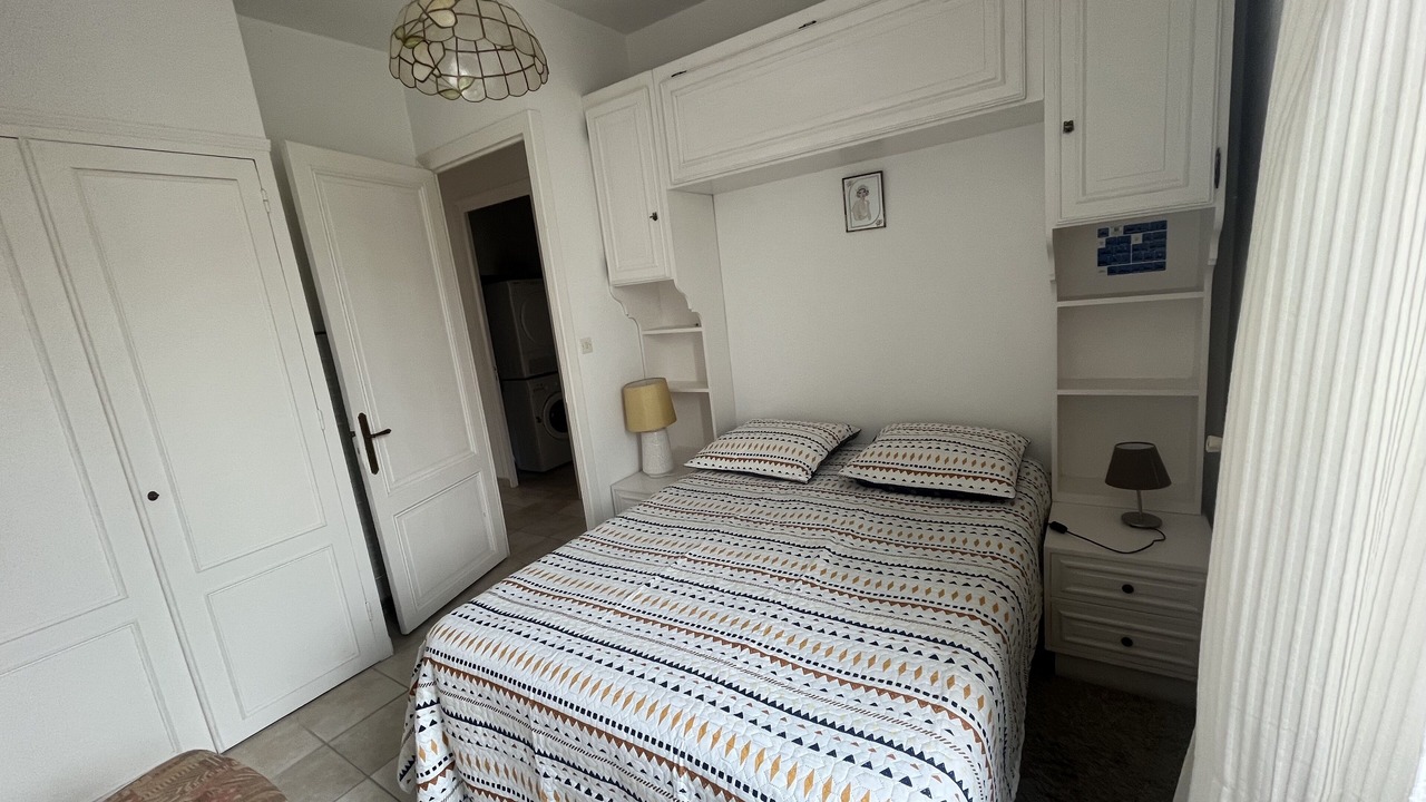Photo of Bedroom in Pontaillac