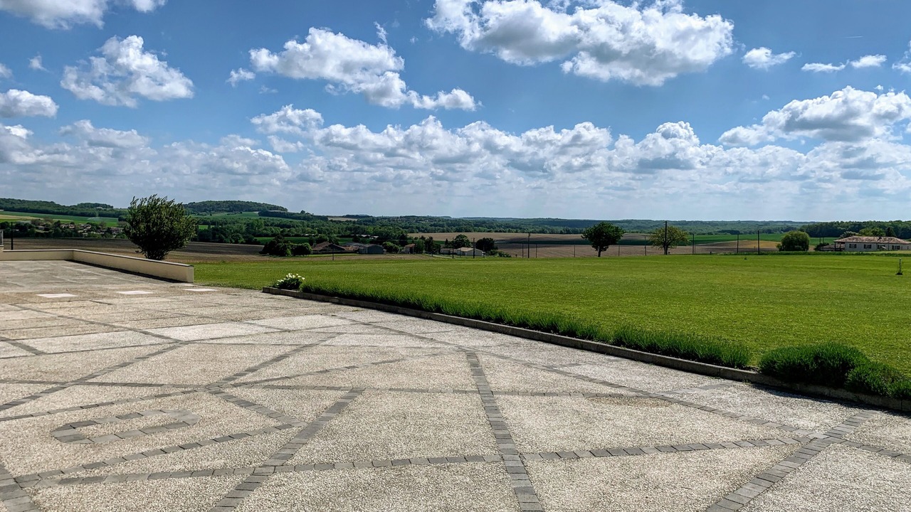 Photo of Outdoor in Blanzaguet-Saint-Cybard