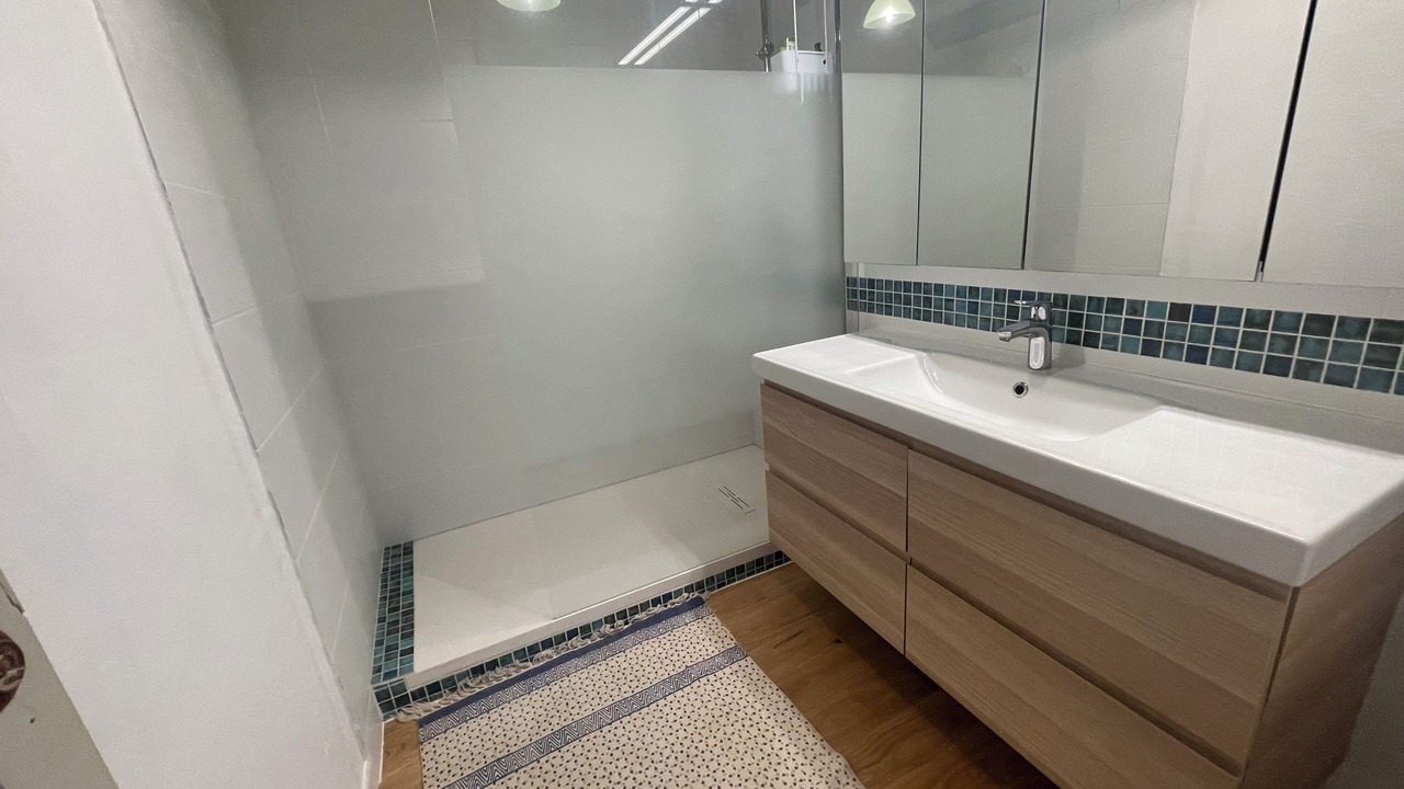 Photo of Bathroom in Le Chateau-d'Oleron
