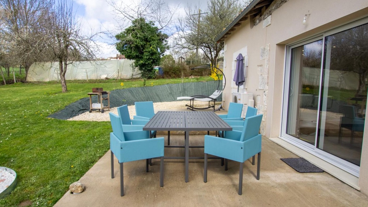 Photo of Outdoor in Saint-Martial-de-Valette