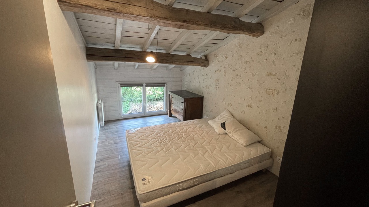 Photo of Bedroom in Saint-Laurent-de-Medoc