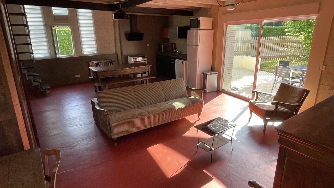 Photo of Livingroom in Saint-Laurent-de-Medoc