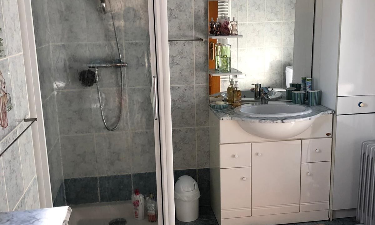 Photo of Bathroom in Eglise-Neuve-de-Vergt