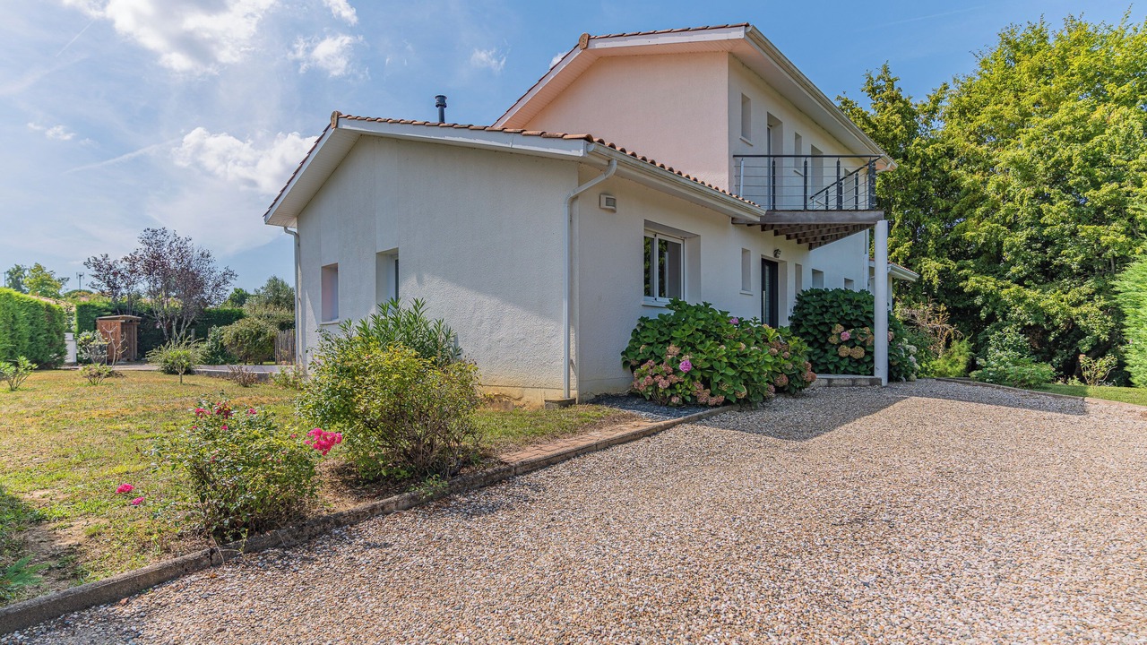 Photo of Outdoor in Pompignac