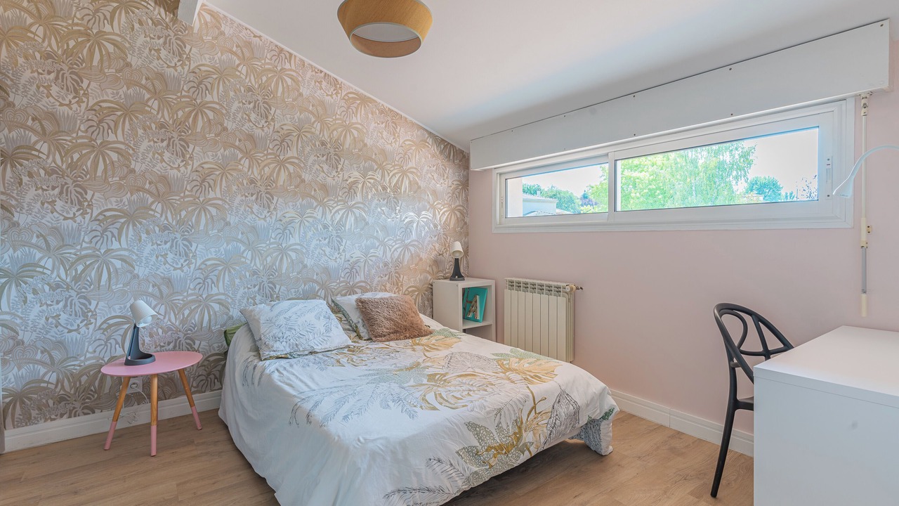 Photo of Bedroom in Pompignac