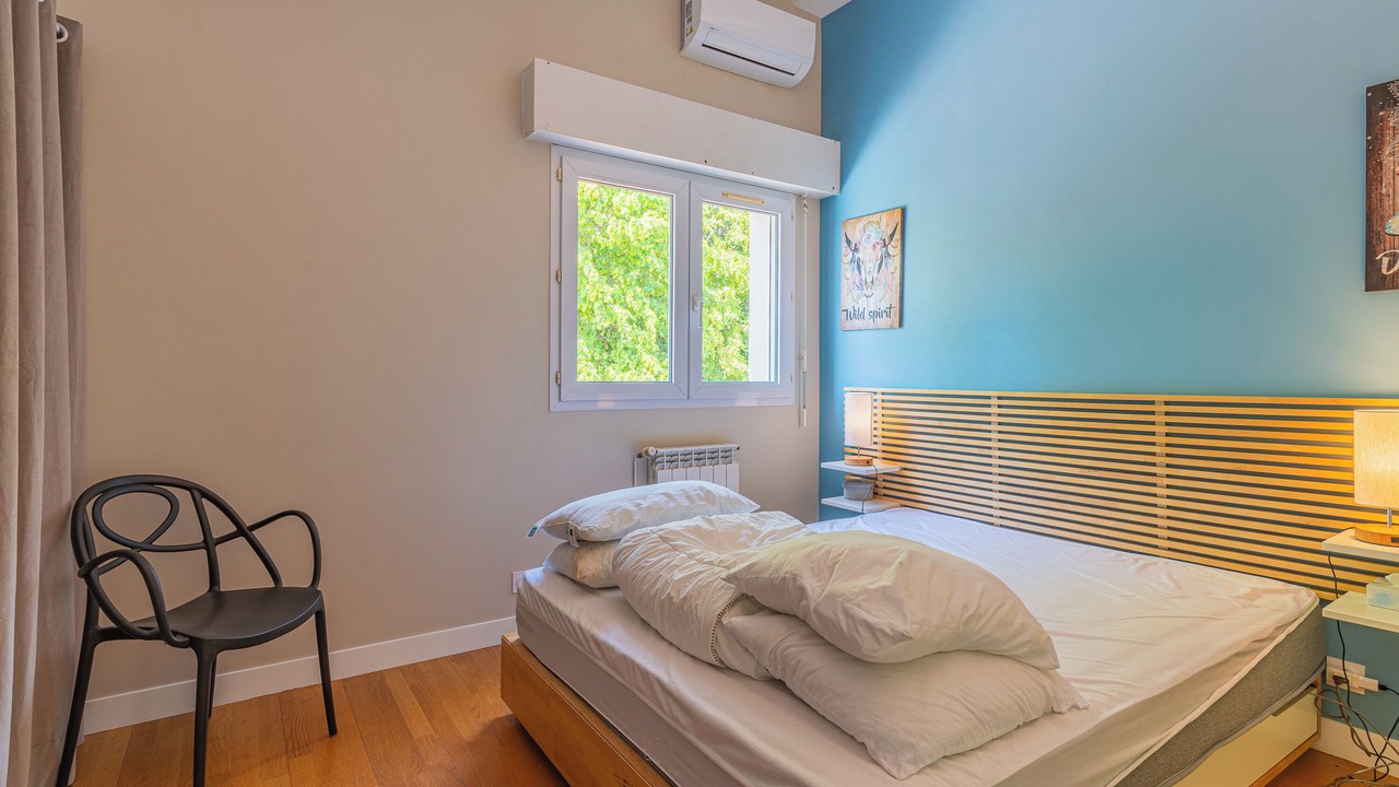 Photo of Bedroom in Pompignac
