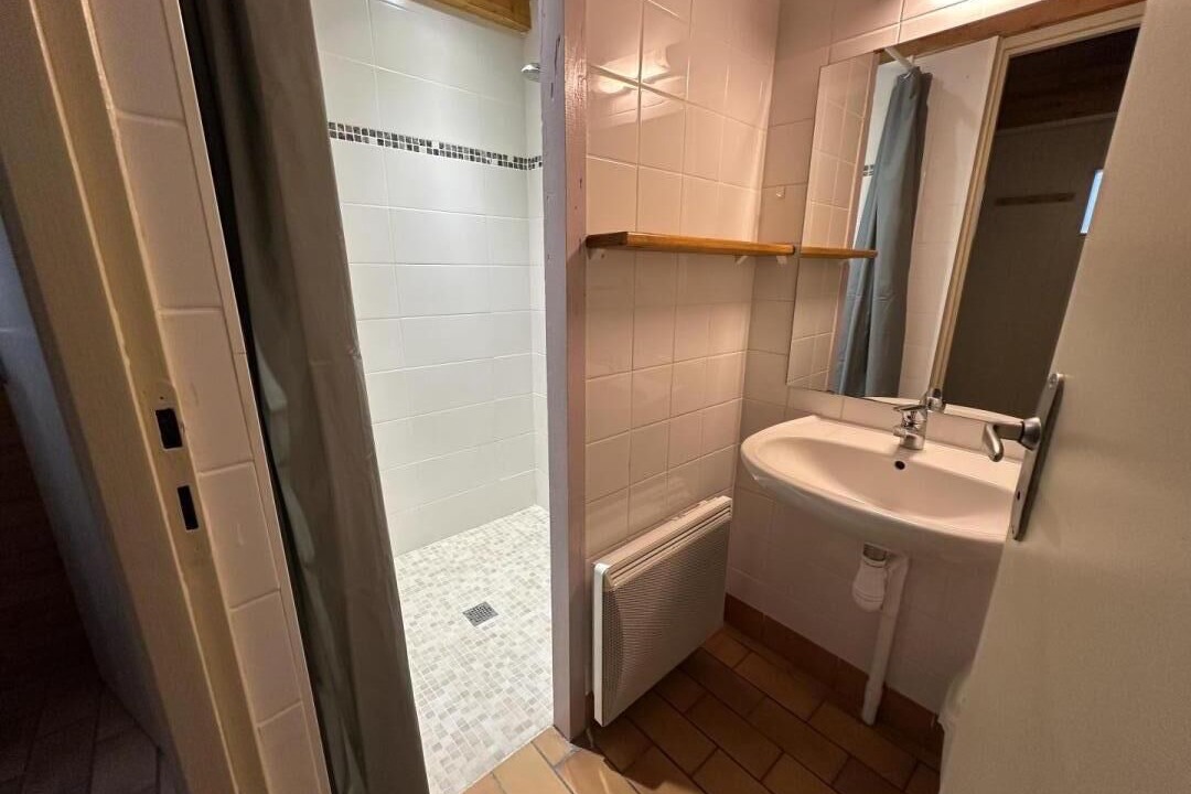 Photo of Bathroom in Brocas