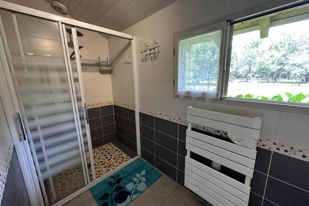 Photo of Bathroom in Commensacq