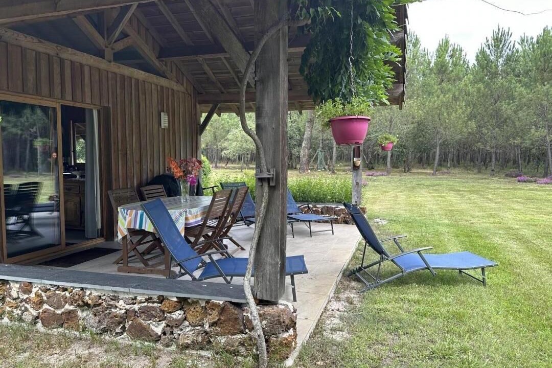 Photo of Outdoor in Commensacq