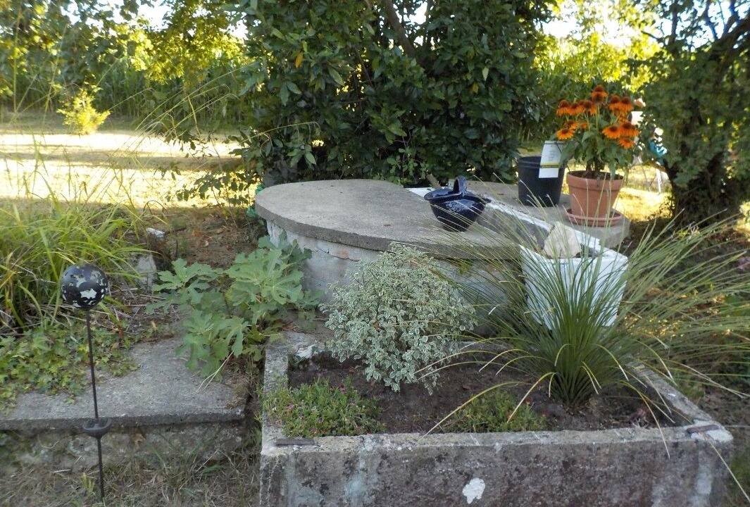 Photo of Outdoor in Saint-Lon-les-Mines