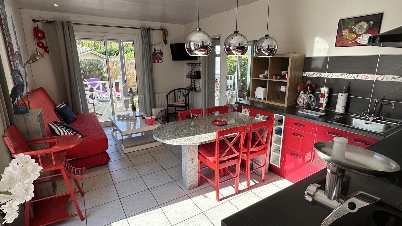 Photo of Kitchen in Saint-Vincent-de-Paul
