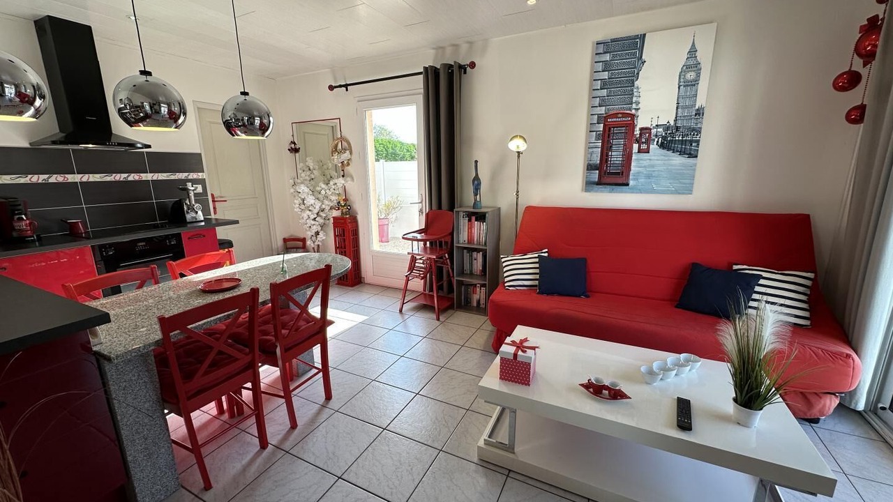 Photo of Livingroom in Saint-Vincent-de-Paul