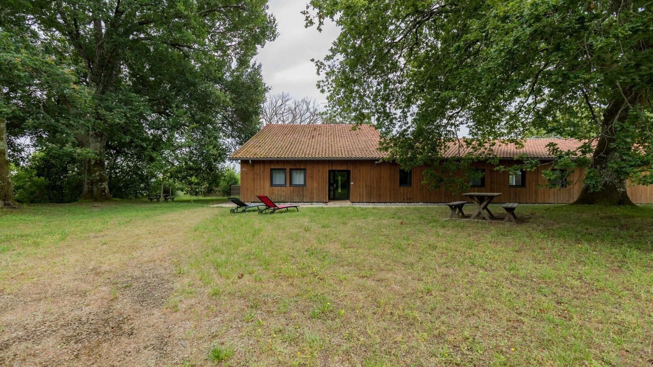Photo of Outdoor in Arjuzanx