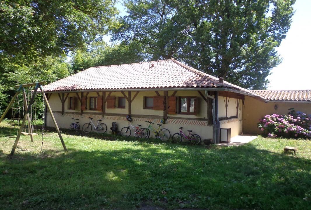 Photo of Outdoor in Benquet