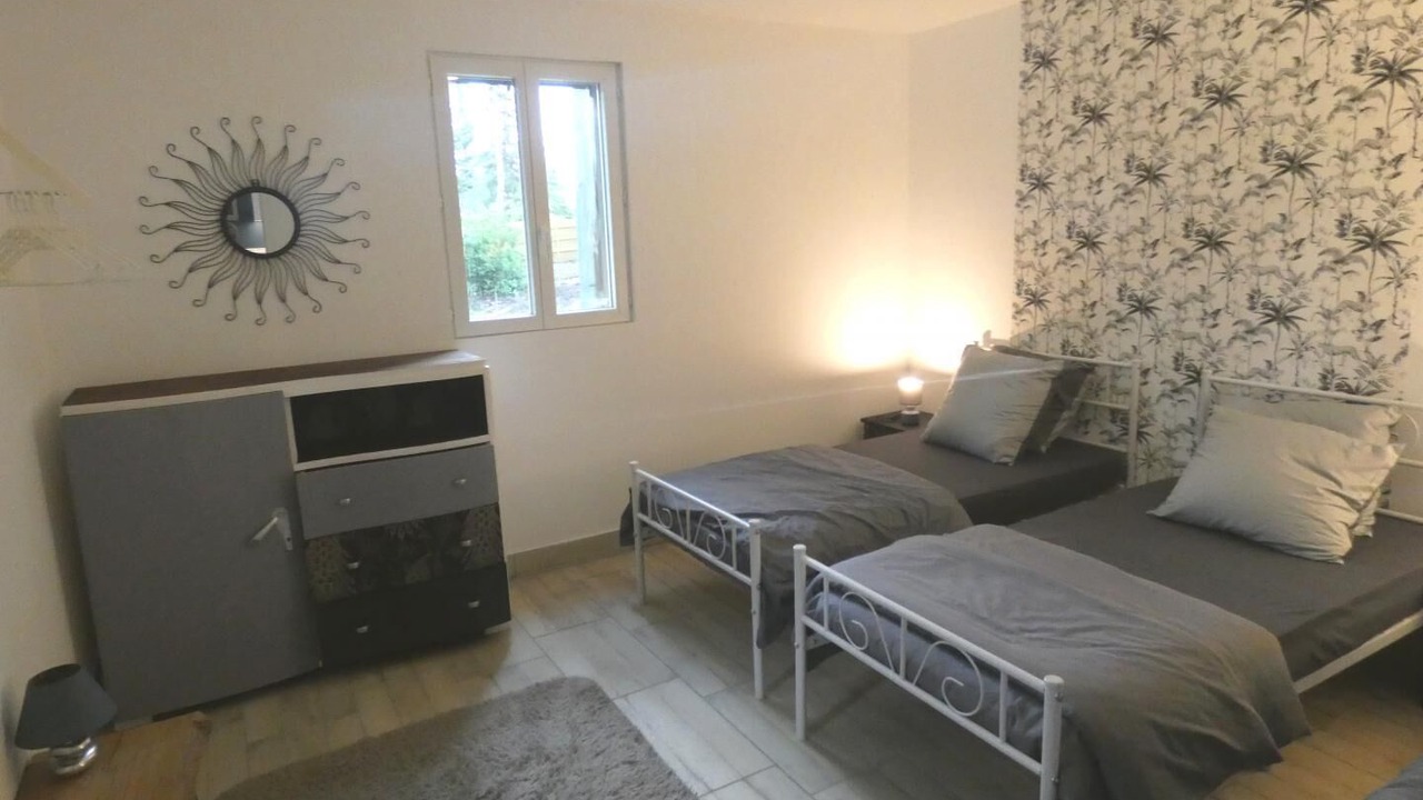 Photo of Bedroom in Linxe